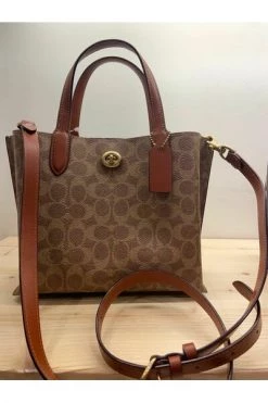 Coach Schoudertassen POCKET Brown