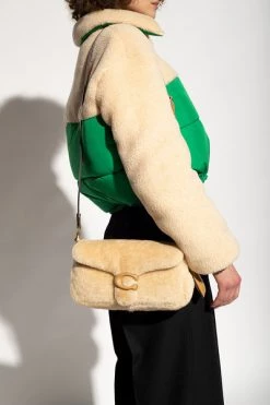 Coach Schoudertassen Pillow Tabby 26 Shearling Shoulder Bag Beige -Coach Verkoop 051cc22ebaf8470f42a3aac1be3316ca