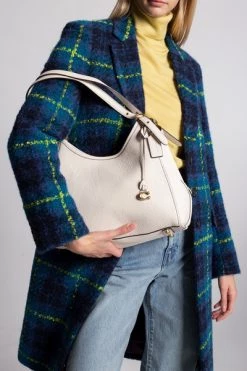 Coach Schoudertassen ‘Lori’ Shoulder Bag Beige 9 Coach Schoudertassen ‘Lori’ Shoulder Bag Beige -Coach Verkoop 9c068f7db22b4398850b4f9f9b800348