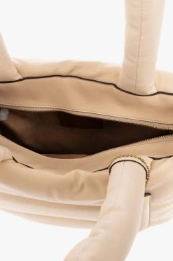 Coach Schoudertassen Shoulder Bags Beige