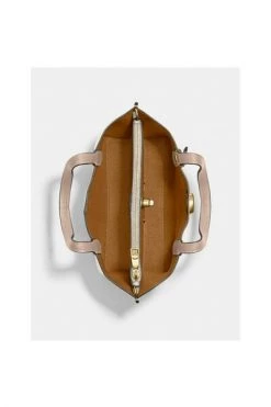 Coach Handtassen Bag Beige 10 Coach Handtassen Bag Beige -Coach Verkoop a7cca99238faab2e103f01ded9271720