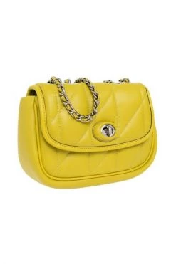 Coach Schoudertassen Pillow Madison 18 Shoulder Bag Yellow -Coach Verkoop caa748ed2345d87e728449b88b4d48eb